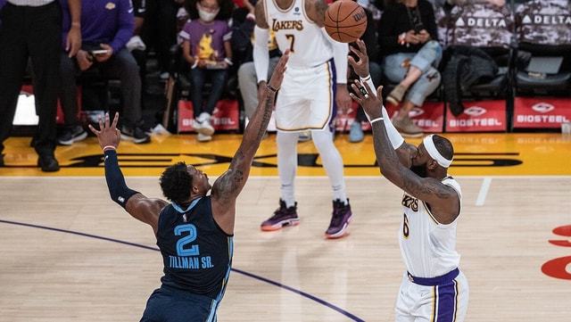 包含NBA总决赛赛程吃紧，孟菲斯灰熊赛后迎来里程碑，球迷炸锅，年轻球员得到机会的词条-九游娱乐平台